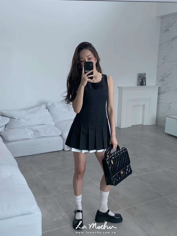 拼接連身百褶洋裝(不含玫瑰)